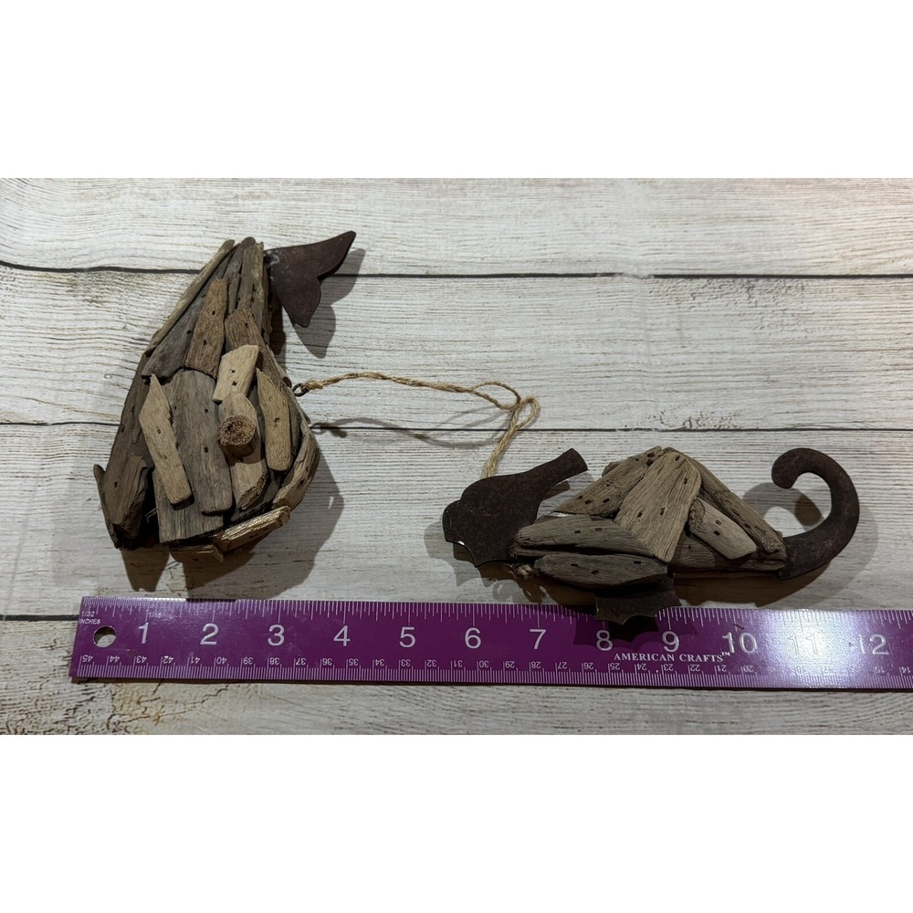 Lot of 2 Driftwood & Metal Whale and Seahorse Hanging Decor 6" Ornament TubH4 - Picture 4 of 6